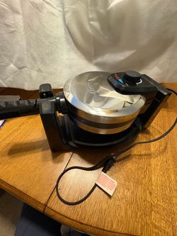 Bella rotating waffle maker.