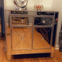 Mirror Entry Silver Table