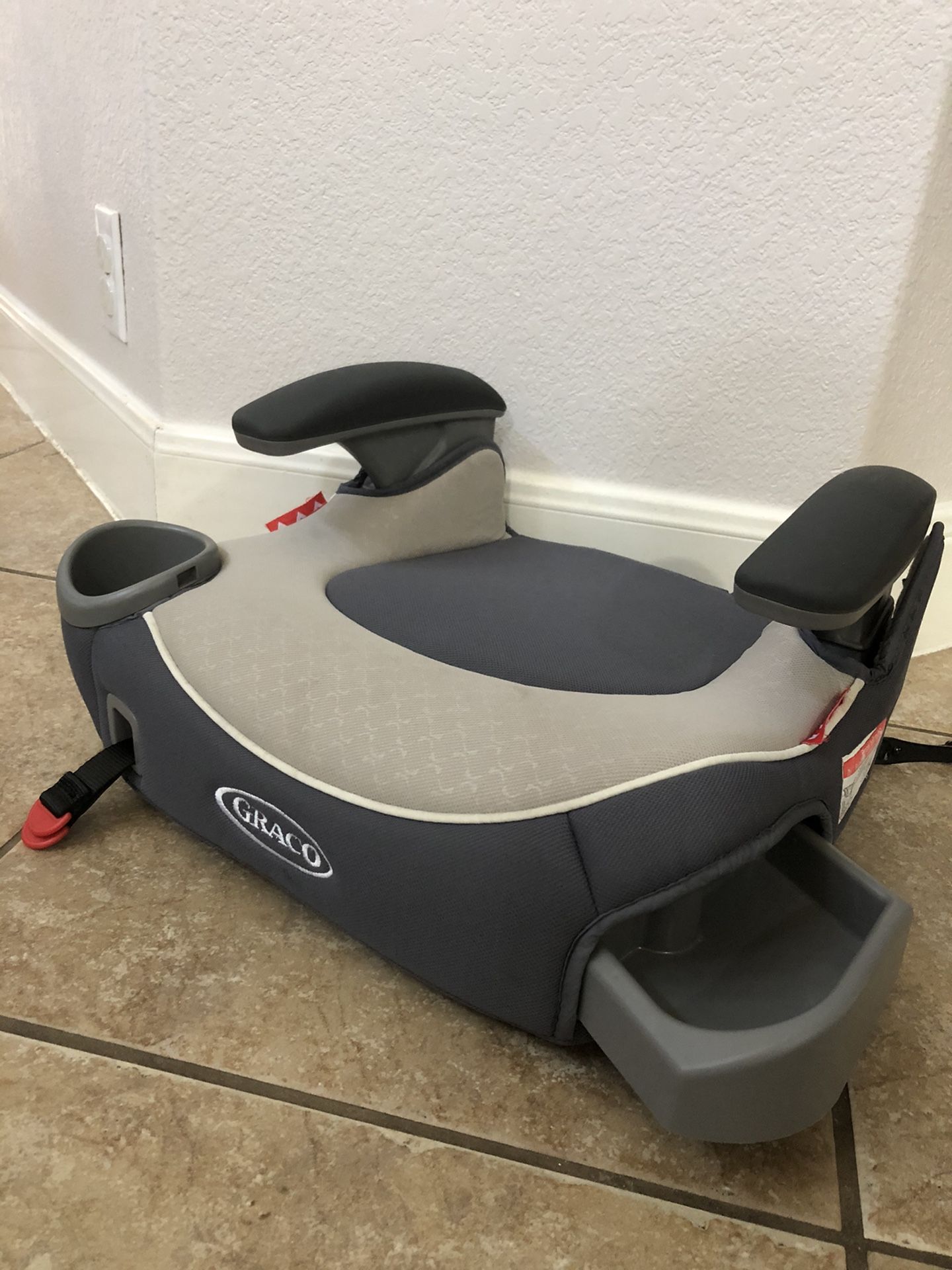 Graco affix backless booster