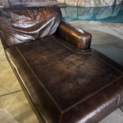 LEATHER SOFA SECTIONAL AND CHASE