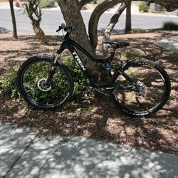 2012 Trek Lush Mountain Bike