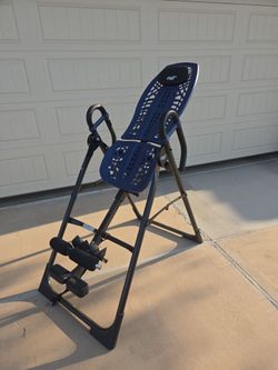 Teeter inversion table