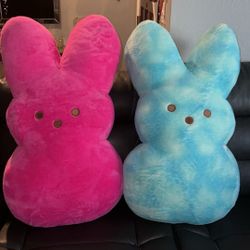 Selling Peeps And Baskets For Easter 