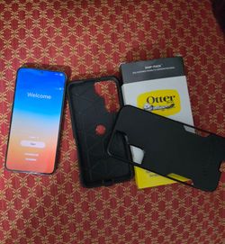 SAMSUNG GALAXY S22 PLUS 128 Gig  UNLOCKED
