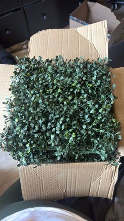 Artificial wall grass panels