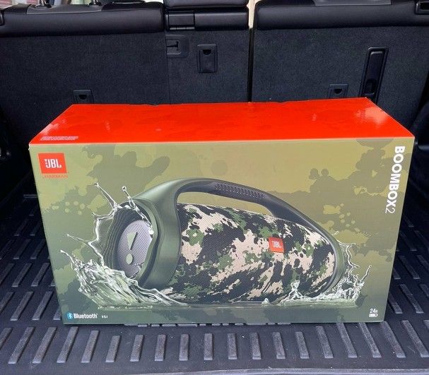 JBL boombox 2