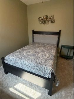 Queen Bed Frame with Working Adjustable Base
