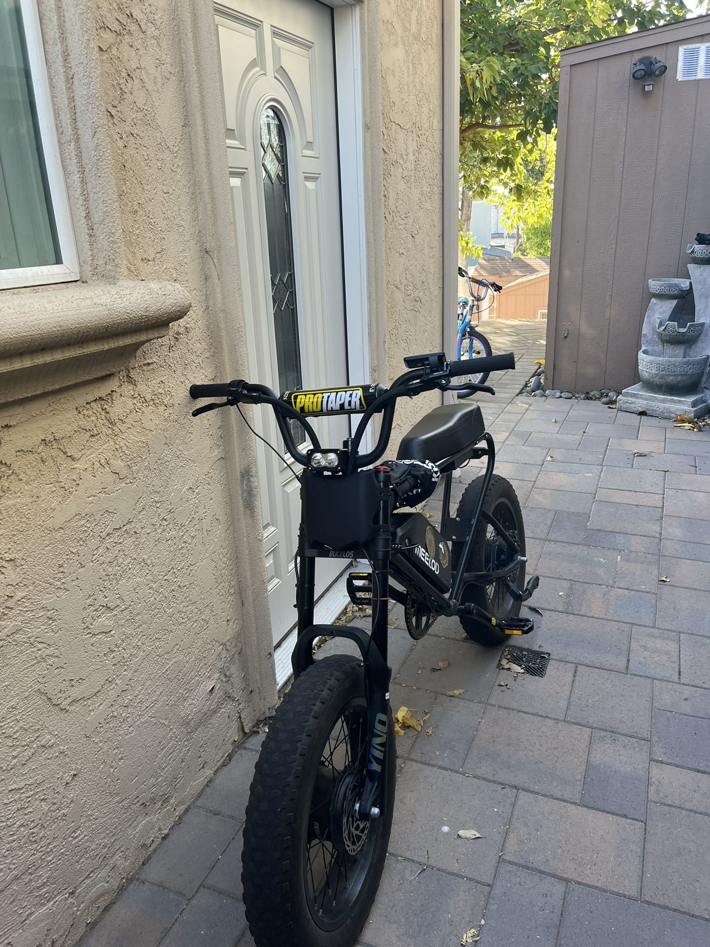 MEELOD DK200 DUAL MOTOR