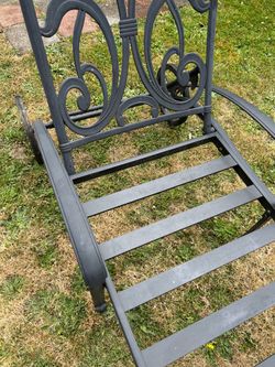Wrought iron lounge chair