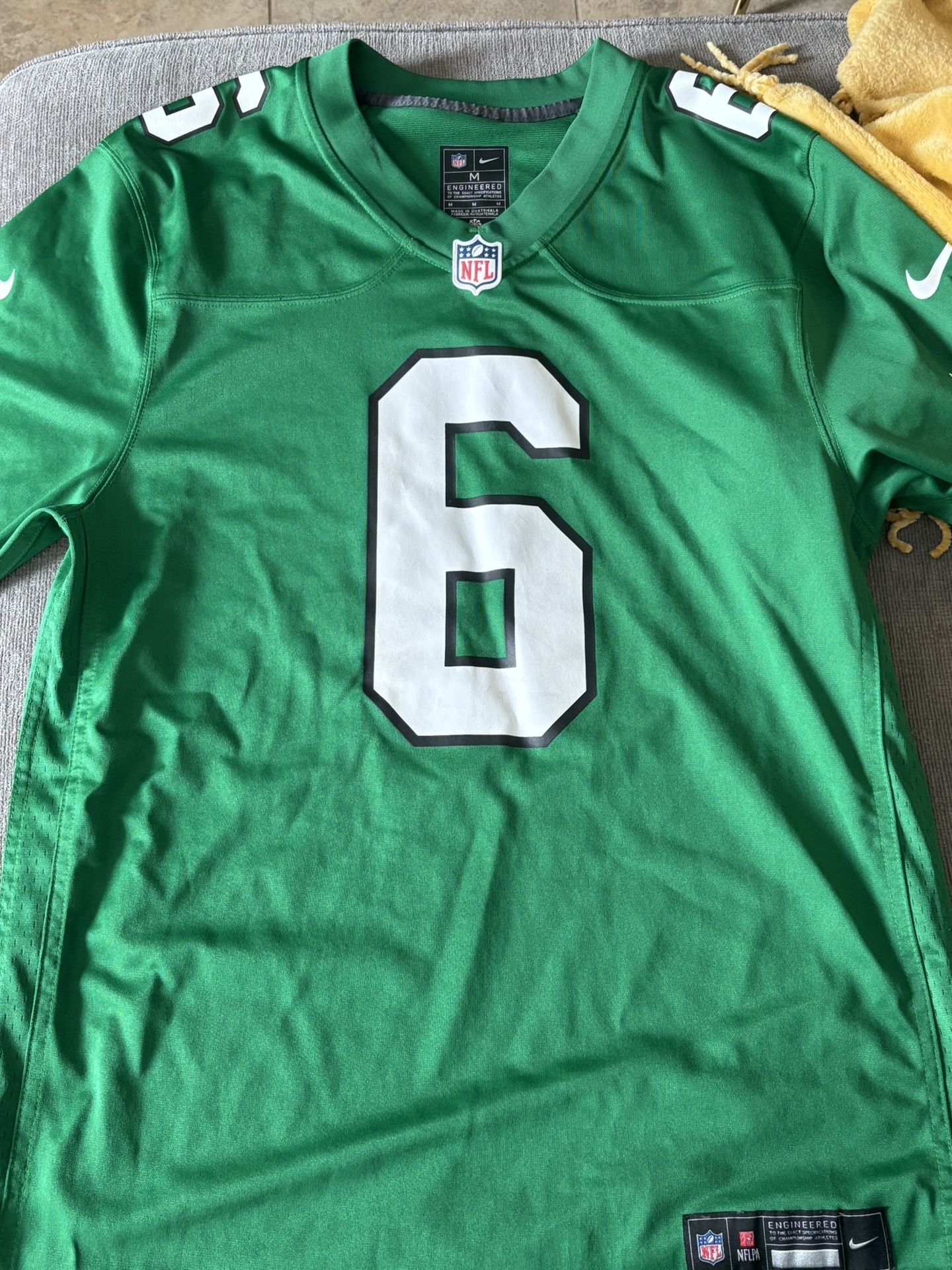 Eagles Jersey & Jacket