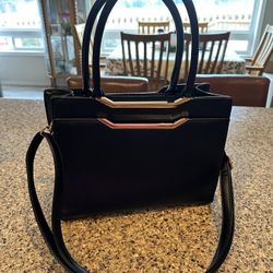 Black Leather Handbag- Like New
