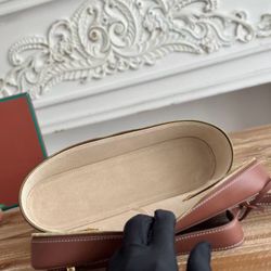 Silver buckle spot lunch box bag