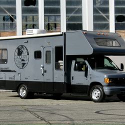 2006 Gulf Stream Atlas Edition