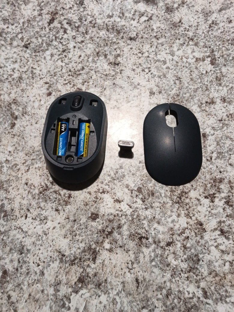 Selling Wireless On Mouse With Dongle