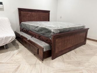 Queen bed & twin trundle + 2 mattresses