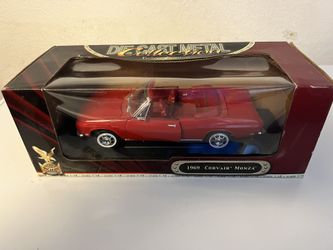 Die-Cast 1969 Corvair Monza * 1/18 * Road Signature * NIB