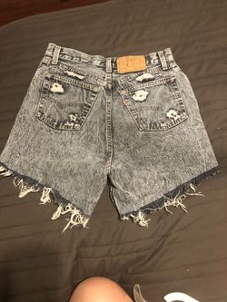 Levi’s acid wash distressed shorts