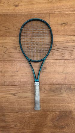 Wilson blade tennis racket