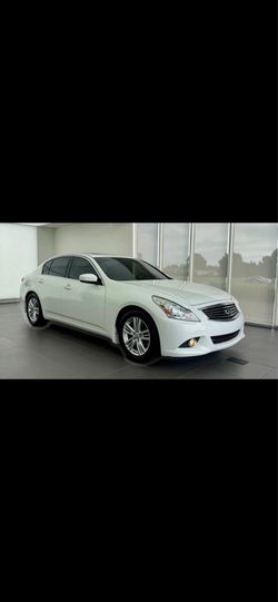 2012 Infiniti G37