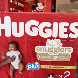 Huggies Little Snugglers Plus - Size 1 for Sale in Tustin, CA - OfferUp