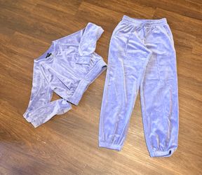 Conjunto de mujer de 2 piezas forever 21 talla M usado en buenas condiciones por $10