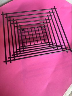 Black iron square flat fruit holder