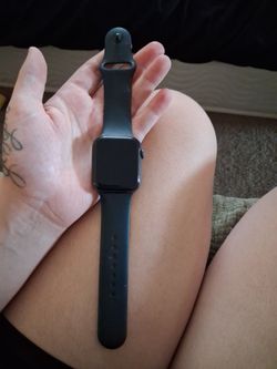 Apple Watch SE (1st Generation) 44mm GPS (Model A2354)