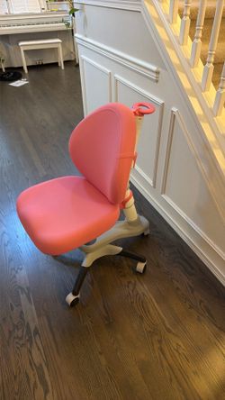 Apex desk chair