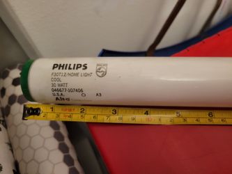 Florescent Light Bulbs 3 ft