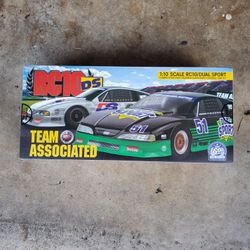 Team Associated Rc10Ds Rc Car (NEW) SEALED 