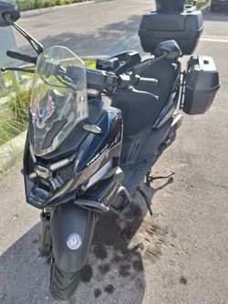 Scuter Tank x 200 cc