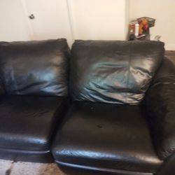 Loveseat And Recliner Couch 