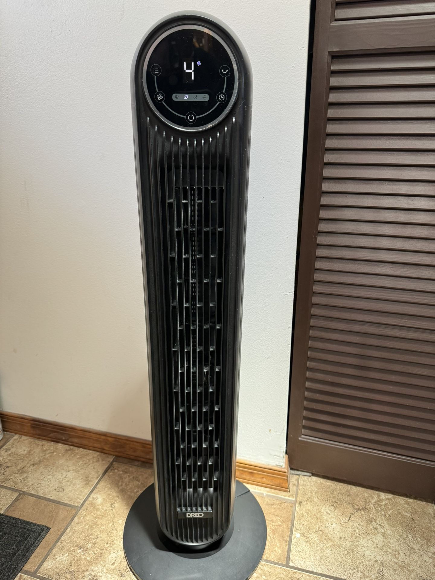 Dreo 36” Oscillating Tower Fan. No Remote. Works Good. You Must Pickup