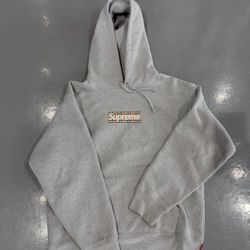 Supreme Hoodie