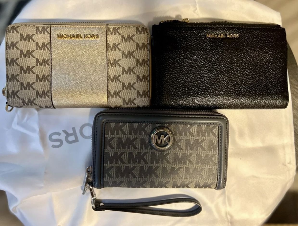 Michael Kors Wallets For Sale