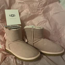 Uggs Pink Ankle Boot