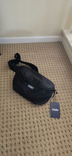 Foldie Anti-theft RFID-safe Crossbody Bag