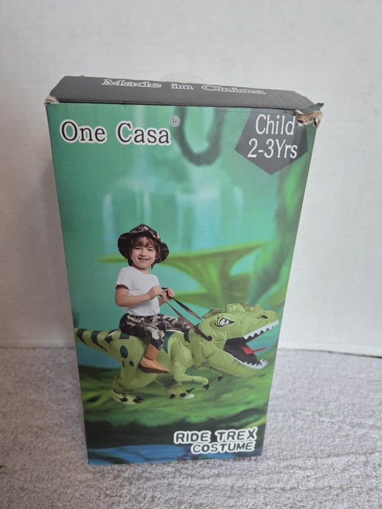 Kids Inflatable Ride On Trex Dinosaur Halloween Costumes  New (Price Is Firm)