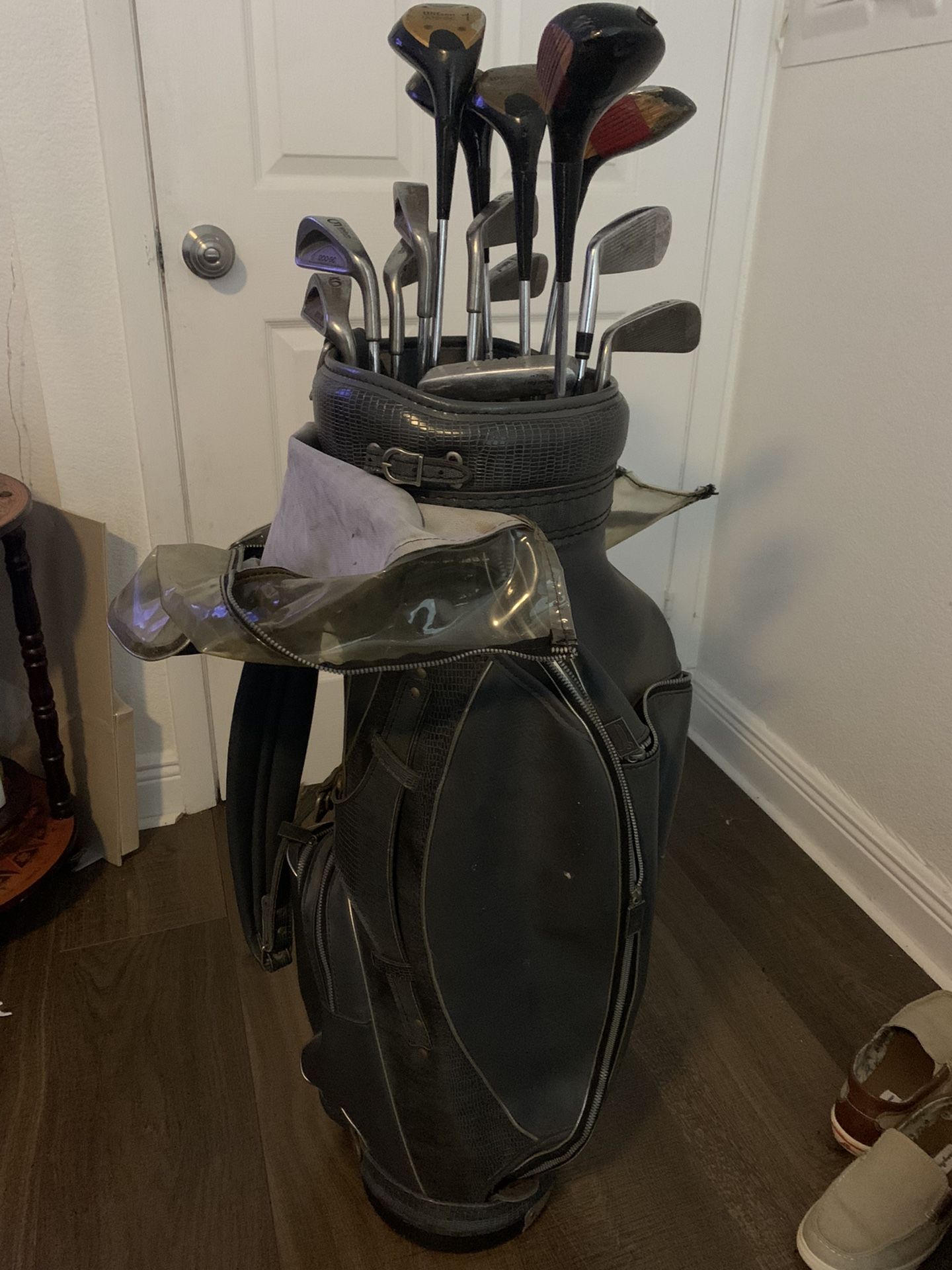 Rarely Used golf Clubs And Bag
