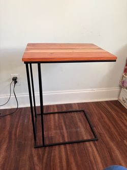 C-Shape Side Table Wood Top Black Metal Frame