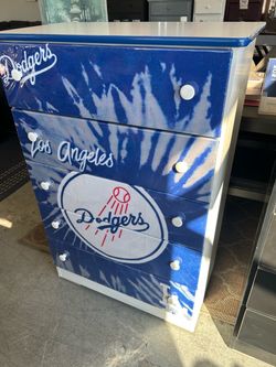 Dodgers dresser