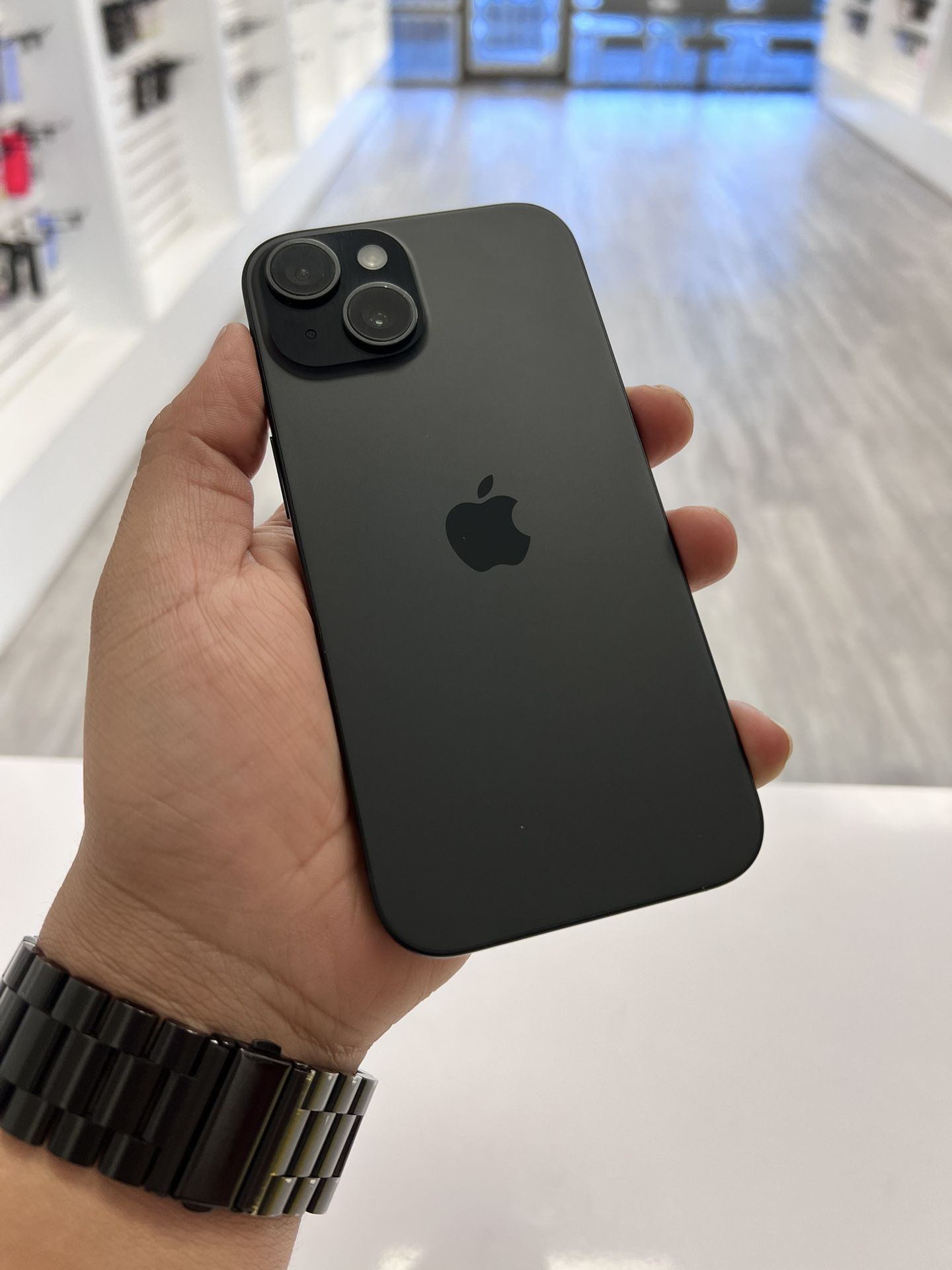 iPhone 15 Att Cricket 128GB for Sale in Las Vegas, NV - OfferUp