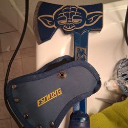 Estwing Yoda Limited Edition Axe