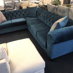 Large LAF Sectional