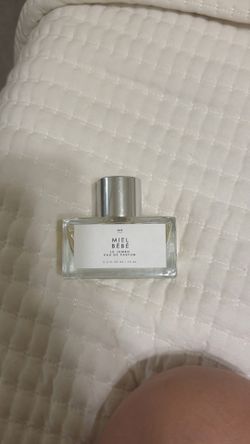019 Miel Bebe Eau de Parfum 2.5 oz perfume