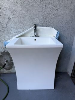 Modern white Vanity