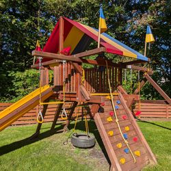 Rainbow Systems Clubhouse Wooden Playset