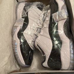 Emerald Jordan 11 Lows