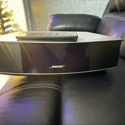 Bose  Wave Radio IV 
