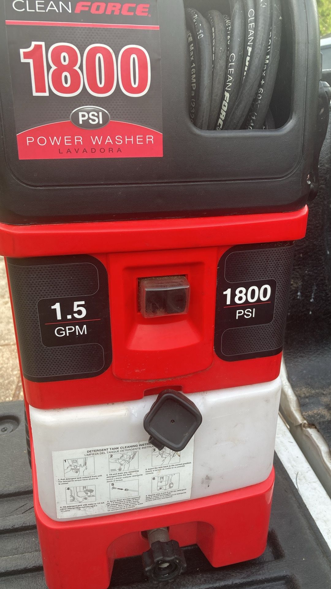 1800 Psi power washer
